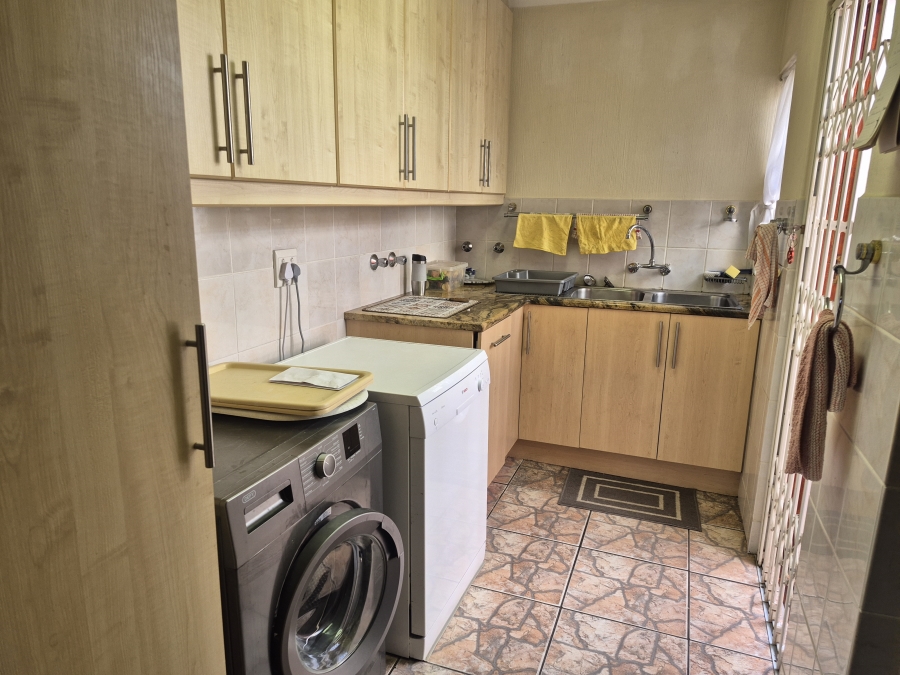 3 Bedroom Property for Sale in Hunters Estate Western Cape